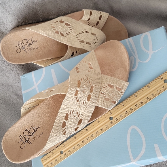 Life stride sandles - Picture 3 of 5